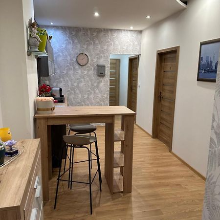 Sunny House One Apartment Bratislava Exterior foto